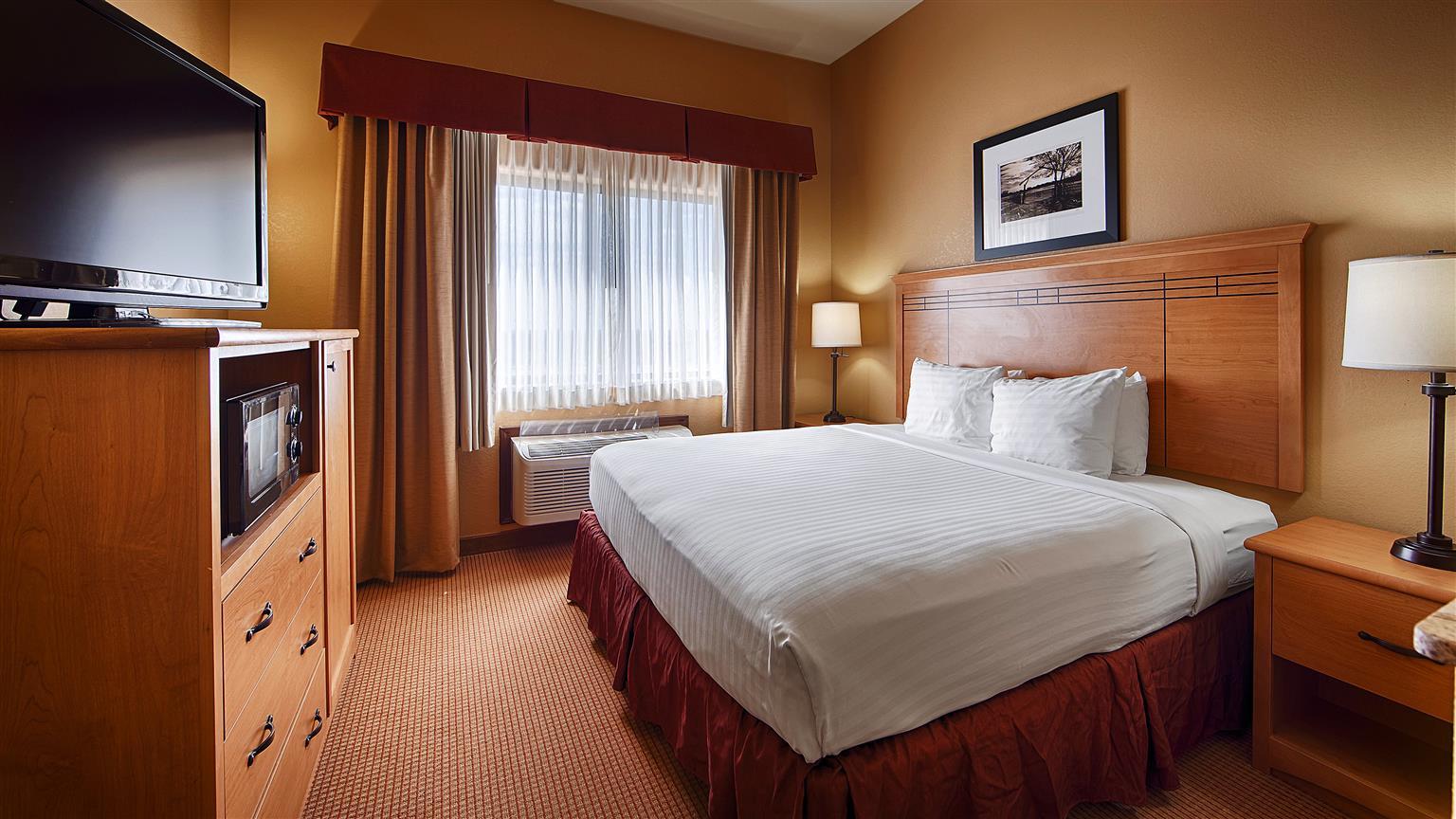 Baymont By Wyndham Cuero Hotel Exterior photo